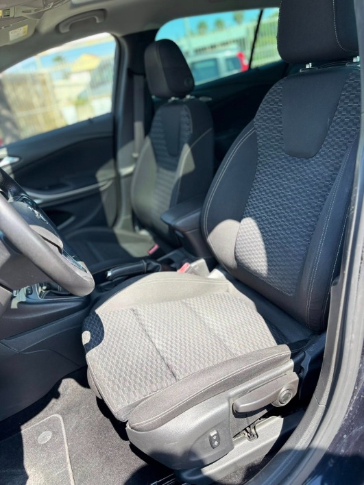Opel Astra - immagine 16
