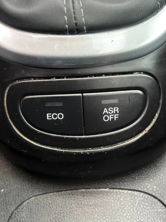 Fiat 500L AUTOMATICA - immagine 28