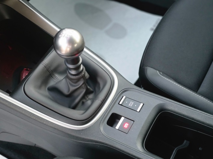 JEEP AVENGER 1.2 BENZ 100CV NO OBBLIGO FINANZIAMENTO - 2024 - immagine 14