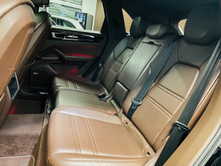 Porsche Cayenne 3.0 340cv Automatica - immagine 23