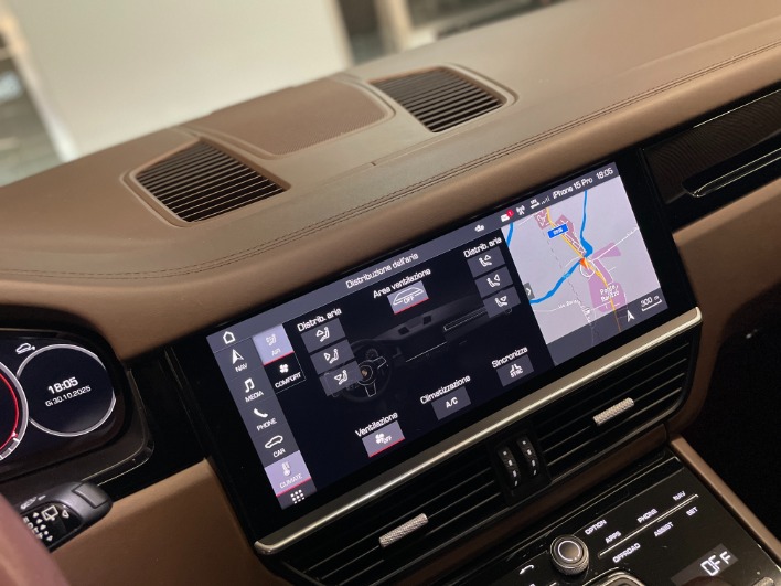 Porsche Cayenne 3.0 340cv Automatica - immagine 1