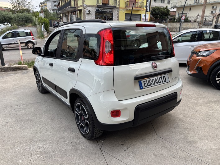 Fiat Panda 1.0 FireFly S&S Hybrid City Life - immagine 4