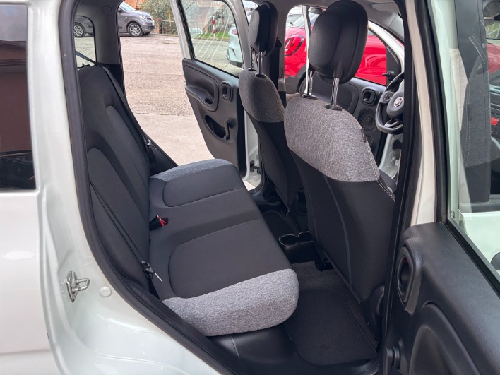 Fiat Panda 1.0 FireFly S&S Hybrid City Life - immagine 12