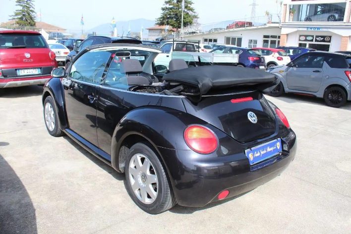 Volkswagen New Beetle TDI 101CV - immagine 8