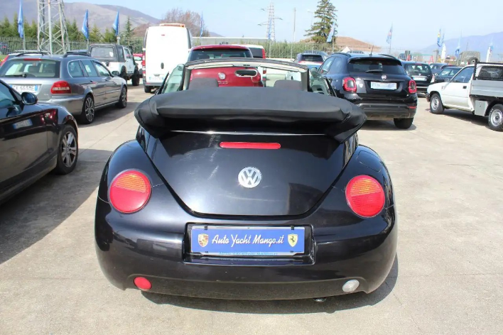 Volkswagen New Beetle TDI 101CV - immagine 9
