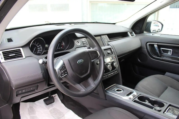 Land Rover Discovery Sport 2.0 TD4 150 CV Pure - immagine 6