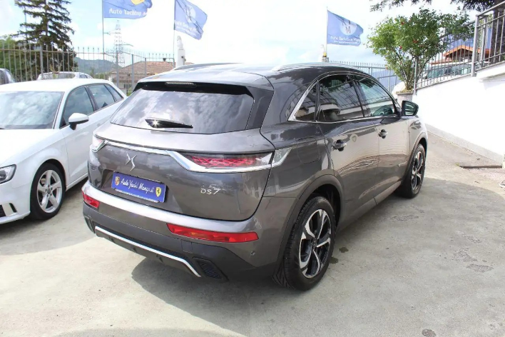 DS Automobiles DS 7 Crossback BHDi 130 Perform.L+ - immagine 12
