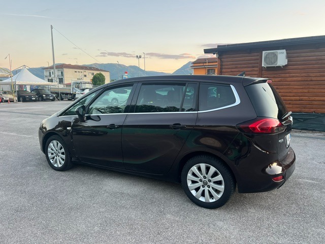 Opel Zafira 2.0 CDTI Cosmo - immagine 2