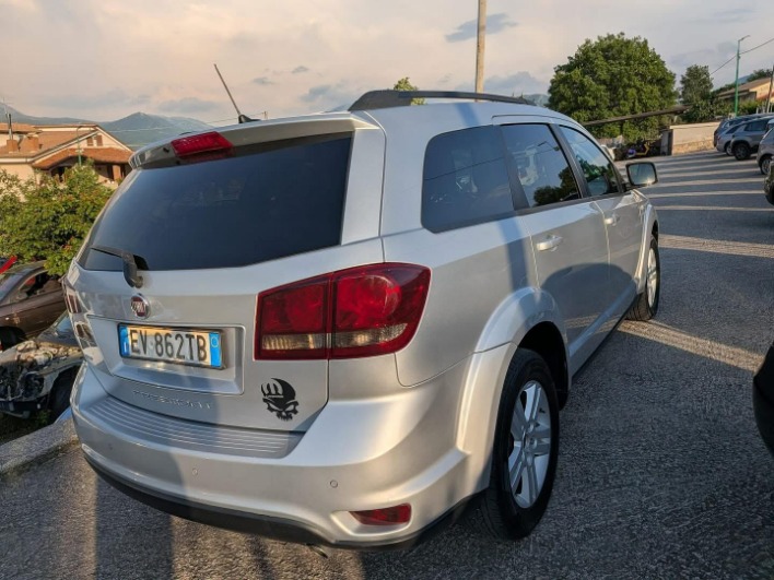 Freemont 2.0 mjt 16v Lounge 4x4 170cv auto E5 - immagine 2