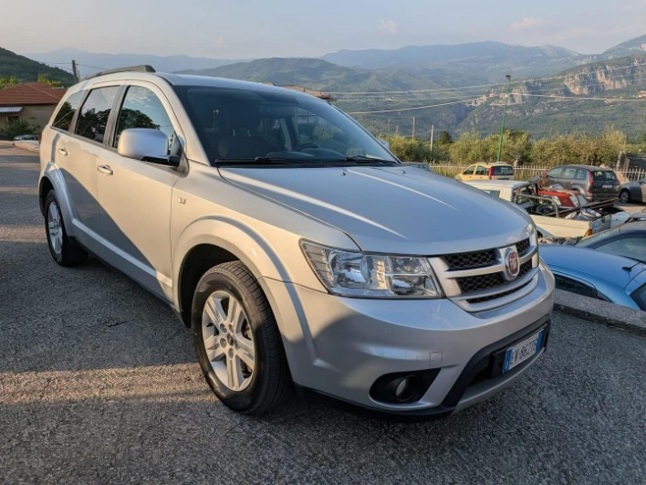 Freemont 2.0 mjt 16v Lounge 4x4 170cv auto E5 - immagine 1