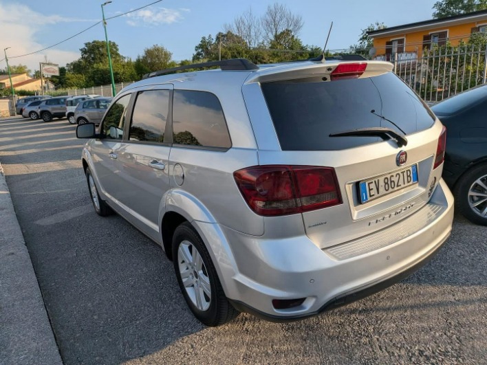 Freemont 2.0 mjt 16v Lounge 4x4 170cv auto E5 - immagine 4