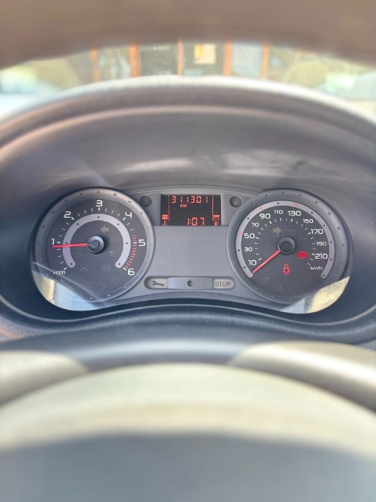 Renault Clio 3° Serie - immagine 14