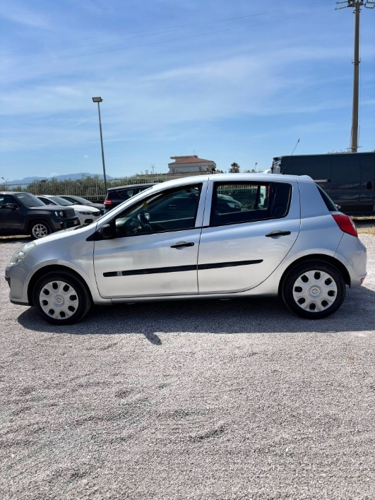 Renault Clio 3° Serie - immagine 5