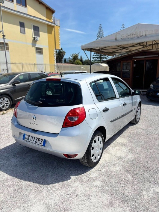Renault Clio 3° Serie - immagine 7