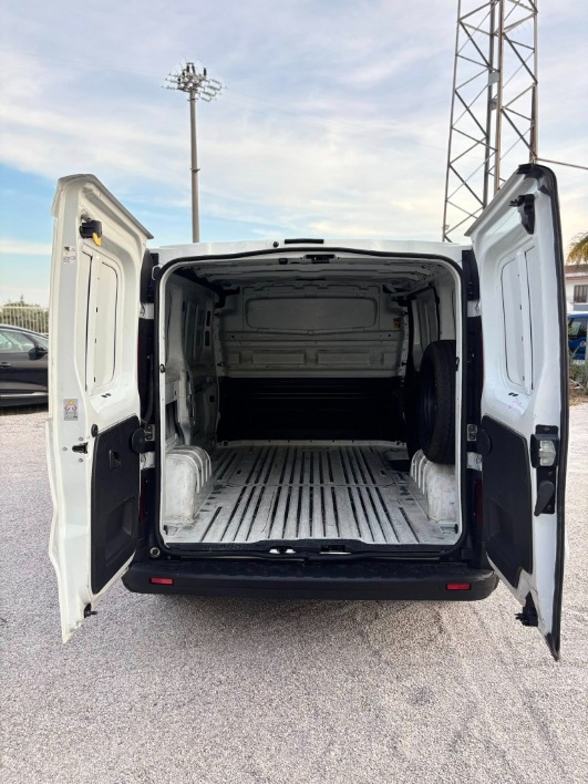 Renault Trafic L1 H1 ( 3 Posti ) - immagine 10