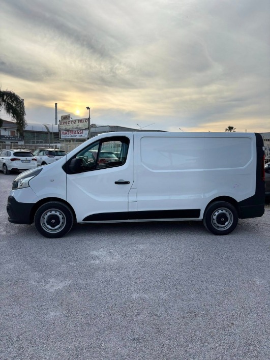 Renault Trafic L1 H1 ( 3 Posti ) - immagine 4