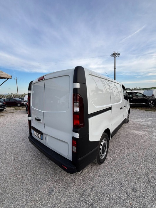 Renault Trafic L1 H1 ( 3 Posti ) - immagine 9