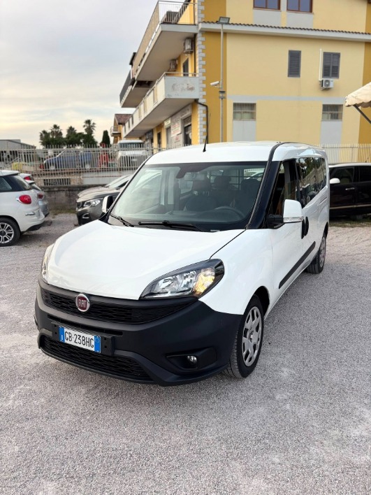 Fiat Doblò MAXI ( AUTOCARRO 5Posti ) - immagine 2