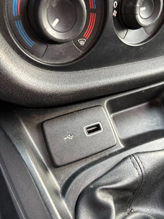 Fiat Doblò MAXI ( AUTOCARRO 5Posti ) - immagine 26