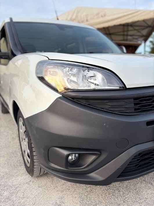 Fiat Doblò MAXI ( AUTOCARRO 5Posti ) - immagine 4