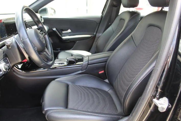 Mercedes-Benz 180 A d Automatic Executive - immagine 7
