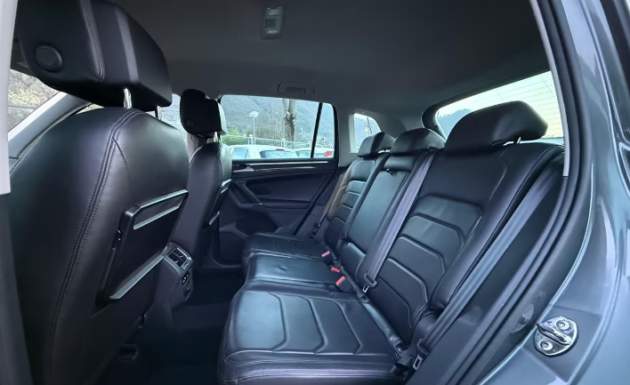 Volkswagen Tiguan 2.0 TDI DSG 4MOTION Style BMT - immagine 6