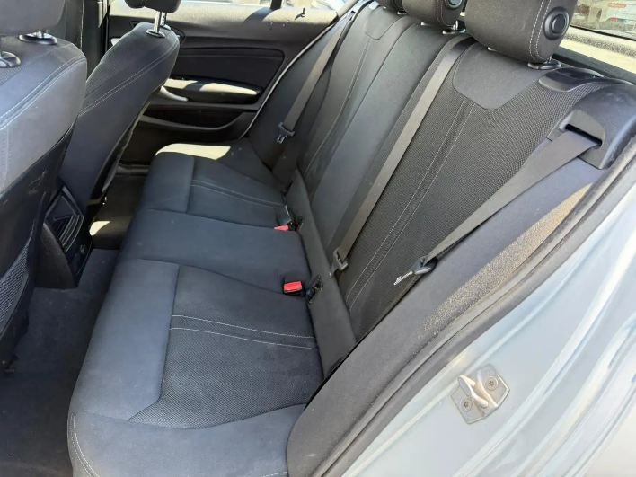 BMW 116 116d Advantage 5p - immagine 8