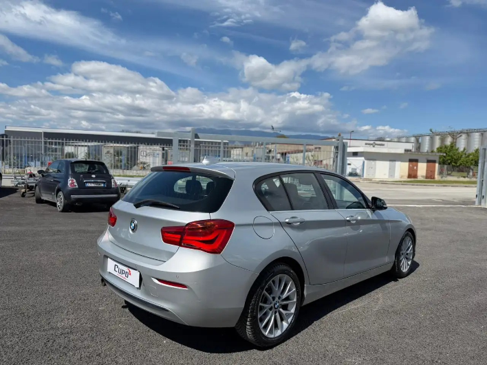 BMW 116 116d Advantage 5p - immagine 10