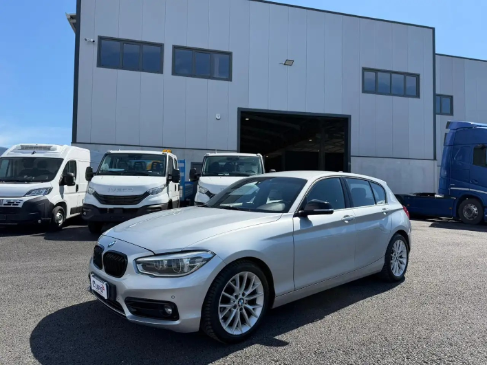 BMW 116 116d Advantage 5p - immagine 14