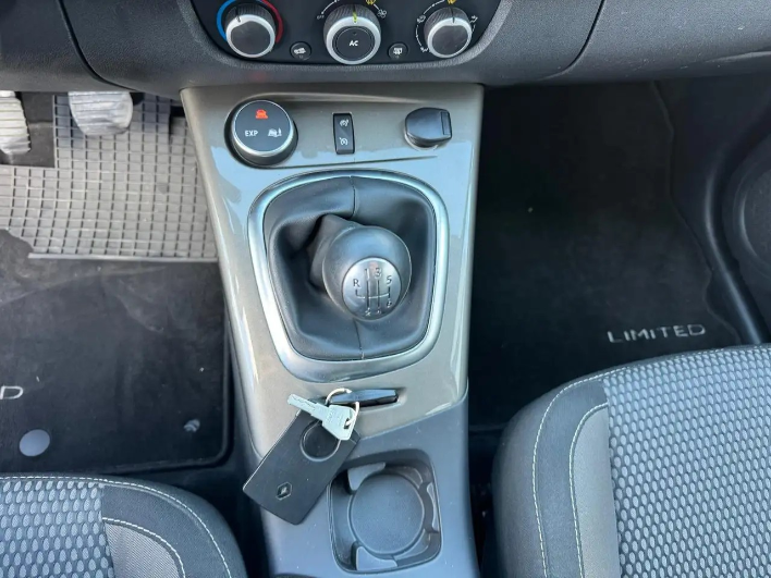 Renault Scenic Scenic X-Mod Cross 1.5 dci Energy s - immagine 4