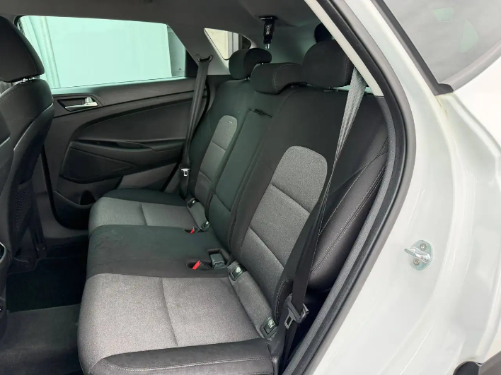 Hyundai TUCSON Tucson 1.6 crdi 48V Exellence 2wd 136cv my20 - immagine 7