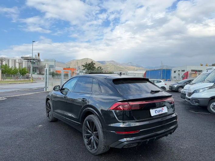 Audi Q8 Q8 50 3.0 tdi mhev S-LINE quattro tiptroniC KM0 - immagine 11