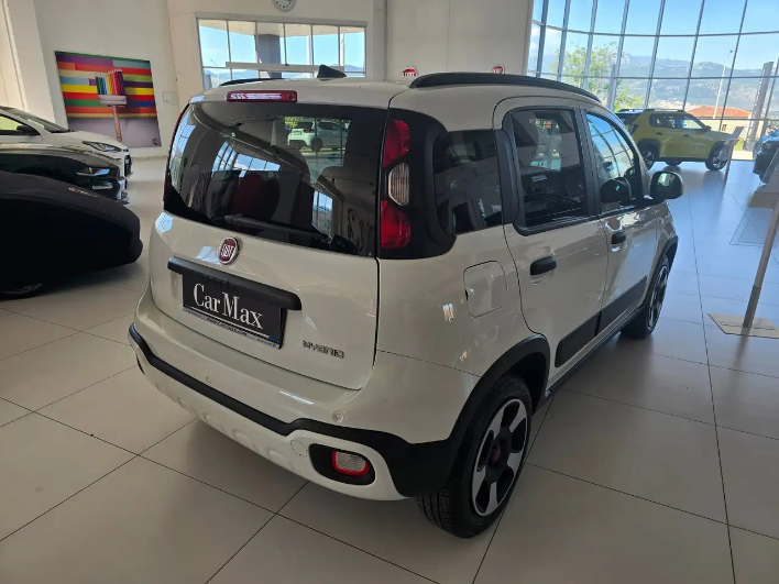 Fiat Panda MY23 1.0 70CV Hybrid Cross **3.700KM** - immagine 11