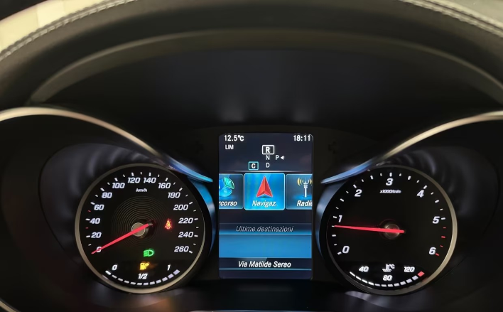 Mercedes-benz GLC 200 d 4Matic Business - immagine 1