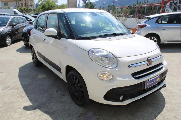 Fiat 500L 1.3 MJT 95 CV Mirror - immagine 13