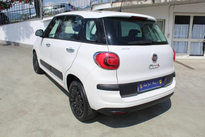 Fiat 500L 1.3 MJT 95 CV Mirror - immagine 9