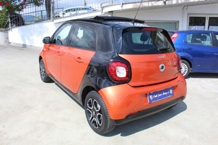 smart forFour 90 0.9 Turbo Passion - immagine 9
