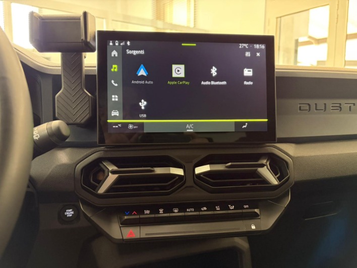 Dacia Duster III 2024 1.0 Eco-G Journey 100cv - immagine 1