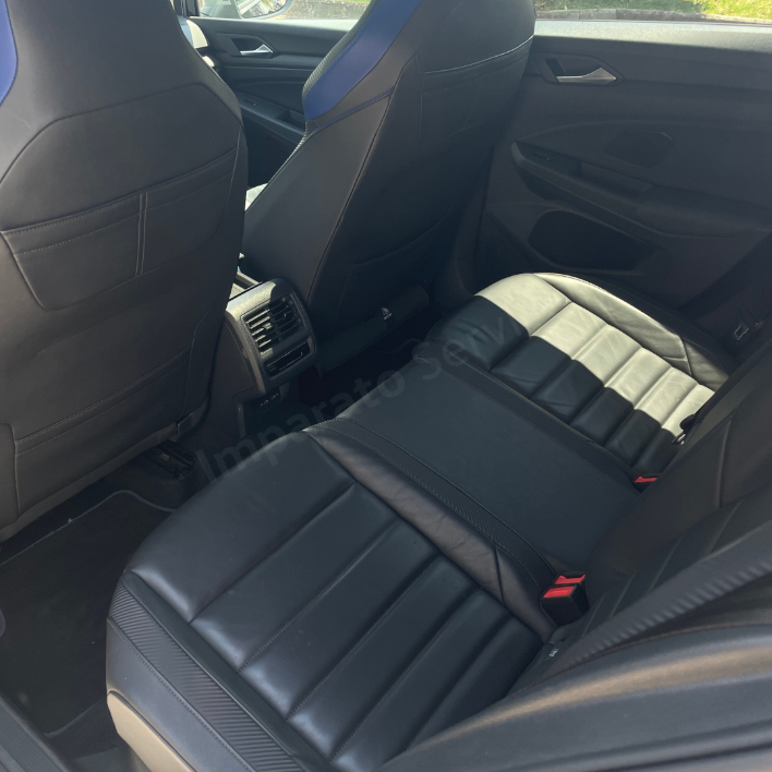 VolkswagenGolf R 2.0 TSI DSG 4MOTION 235KW/320CV - immagine 8