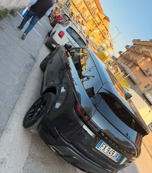 Land Rover Range Evoque 2.0 eD4 5p. Business Editi - immagine 6