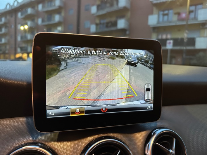 Mercedes-Benz Gla200d Enduro - immagine 2