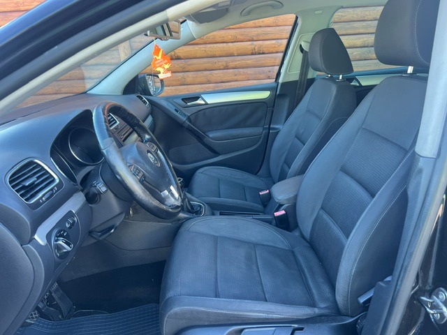 Volkswagen Golf 2.0 TDI HighLine - immagine 9