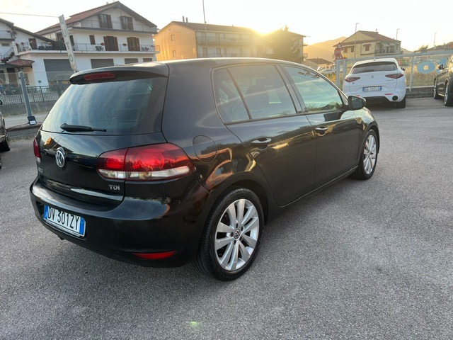 Volkswagen Golf 2.0 TDI HighLine - immagine 3