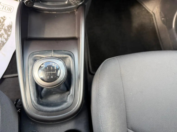 Kia Soul Soul 1.6 crdi 16v vgt Cool - immagine 3