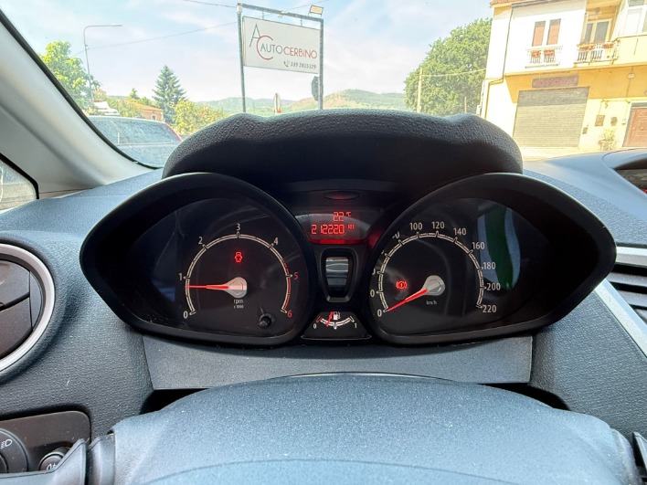 ford fiesta 1.4 tdci 2012 - immagine 3