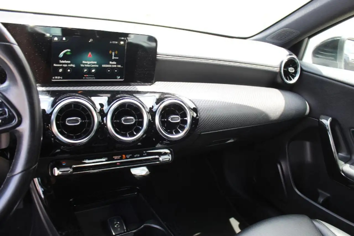 Mercedes-Benz 180 A d Automatic Executive - immagine 3