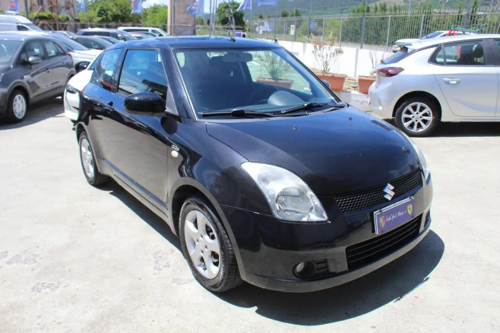 Suzuki Swift 1.3 DDiS 3p. GL - immagine 13