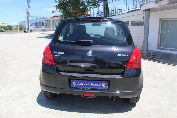 Suzuki Swift 1.3 DDiS 3p. GL - immagine 10