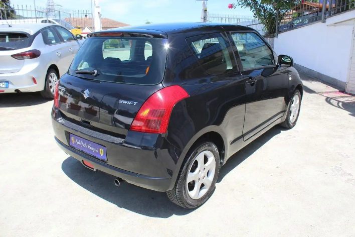 Suzuki Swift 1.3 DDiS 3p. GL - immagine 11