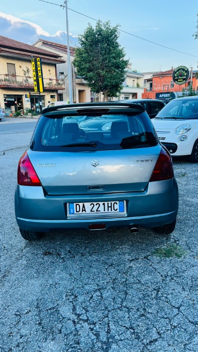 Suzuki Swift 1.3 DDIS 2006 - immagine 4